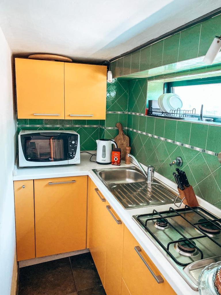 Il Nespolo By Monteverdi Apartments Firenze Bagian luar foto